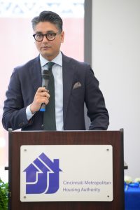 Mayor Aftab Pureval speaking at the event